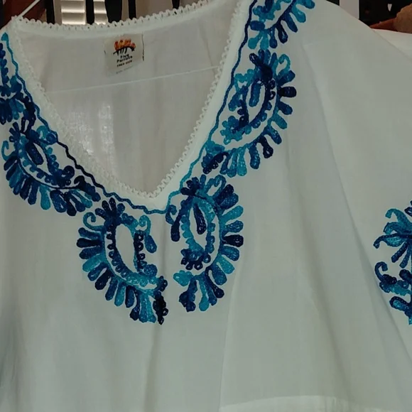 Bohemian Blue Embroidered Women's Tunic - Picture 2 of 2